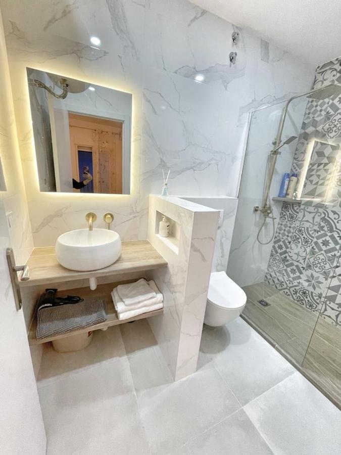 Luna Ensuites Centro Málaga Buitenkant foto